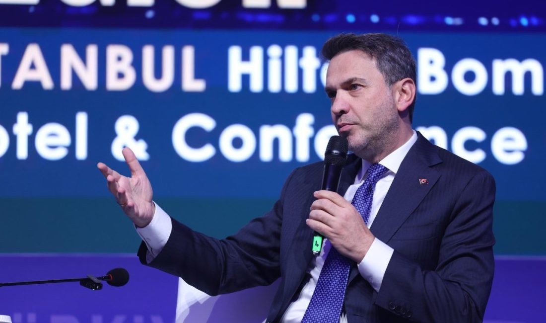 Bakan Bayraktar: Karadeniz’de öyle bir gaz bulduk ki 50 yılda ürettiğimiz gazı şimdi bir yılda üretiyoruz Gülseren KARAPINAR- Harun ŞAHBAZOĞLU / İSTANBUL, – 16’ncı Türkiye Enerji