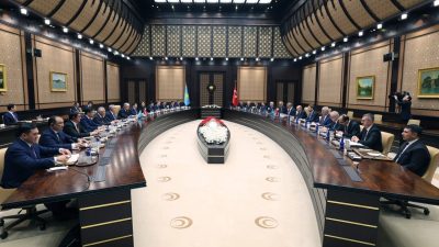 ANKARA, – ENERJİ ve Tabii Kaynaklar Bakanı Alparslan Bayraktar, Kazakistan