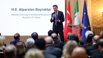 Gülseren KARAPINAR-Harun ŞAHBAZOĞLU/İSTANBUL, – İtalya – Türkiye Enerji Ortaklığı ve