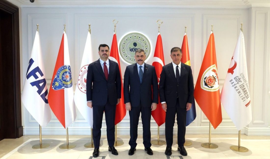 ANKARA, – İÇİŞLERİ Bakanı Mustafa Çiftçi, AK Parti Genel Sekreteri