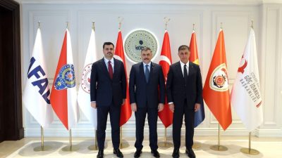 ANKARA, – İÇİŞLERİ Bakanı Mustafa Çiftçi, AK Parti Genel Sekreteri