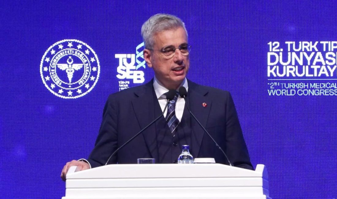 Bakan Memişoğlu: Yenilikçi tedavilerin daha fazla insanın hayatına dokunması için çalışıyoruz Canan İLARSLAN- Ulaşcan ÖZER / İSTANBUL, DHA)-CUMHURBAŞKANLIĞI himayelerinde, Sağlık Bakanlığı