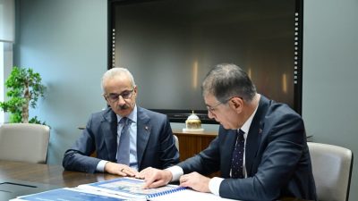 ANKARA, – ULAŞTIRMA ve Altyapı Bakanı Abdulkadir Uraloğlu, İzmir Büyükşehir