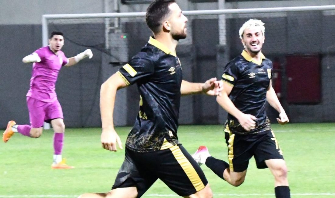 Balıkesirspor, Akşehirspor’u 3 golle geçti BALIKESİR, – BALIKESİRSPOR, 3’üncü Lig 2’nci Grup’ta 3’te 3’le zirvede