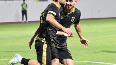 BALIKESİR, – 3’üncü Lig 2’nci Grup’ta şampiyonluk adaylarından Balıkesirspor sezon