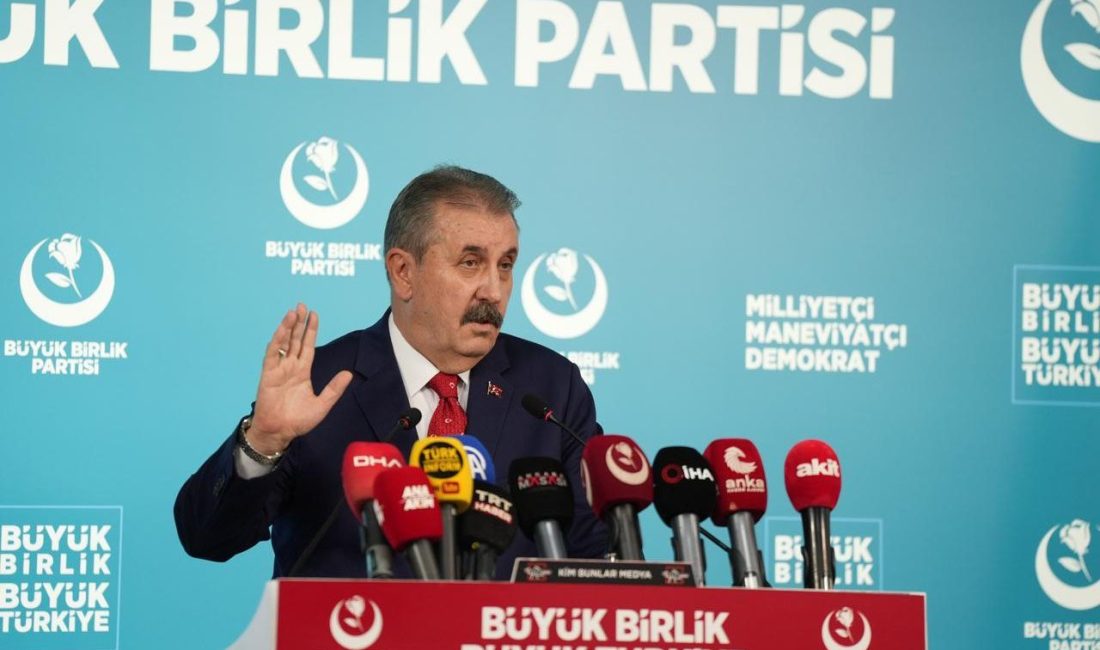 BBP Genel Başkanı Destici, haftalık basın toplantısında konuştu Gizem KARADAĞ-Özkan KARAÇAM/ANKARA, – BÜYÜK Birlik Partisi (BBP) Genel Başkanı