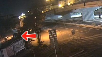 Erkan ALTUNTAŞ/AKSARAY, – AKSARAY’da bir evin önünden otomobil çalan Ali