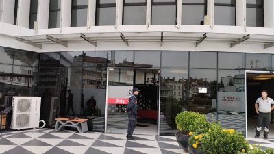 Mutlu YUCA/BOLU, – BOLU Belediyesi’ne yönelik sabah erken saatlerde düzenlenen