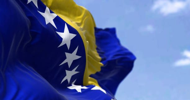 Bosna Hersek’te askeri helikopter düştü: 4 ölü, 11 yaralı BOSNA HERSEK, – BOSNA Hersek’te Avrupa Birliği Barış Gücü Misyonu’na
