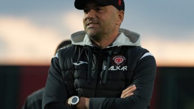 Yusuf ÇINAR / ÇORUM, – ARCA Çorum FK Teknik Direktörü