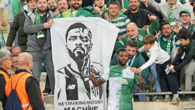 Hasan BOZBEY/BURSA -BURSASPORLU golcü Kelechi Iheanacho, Pendikspor maçında da gol