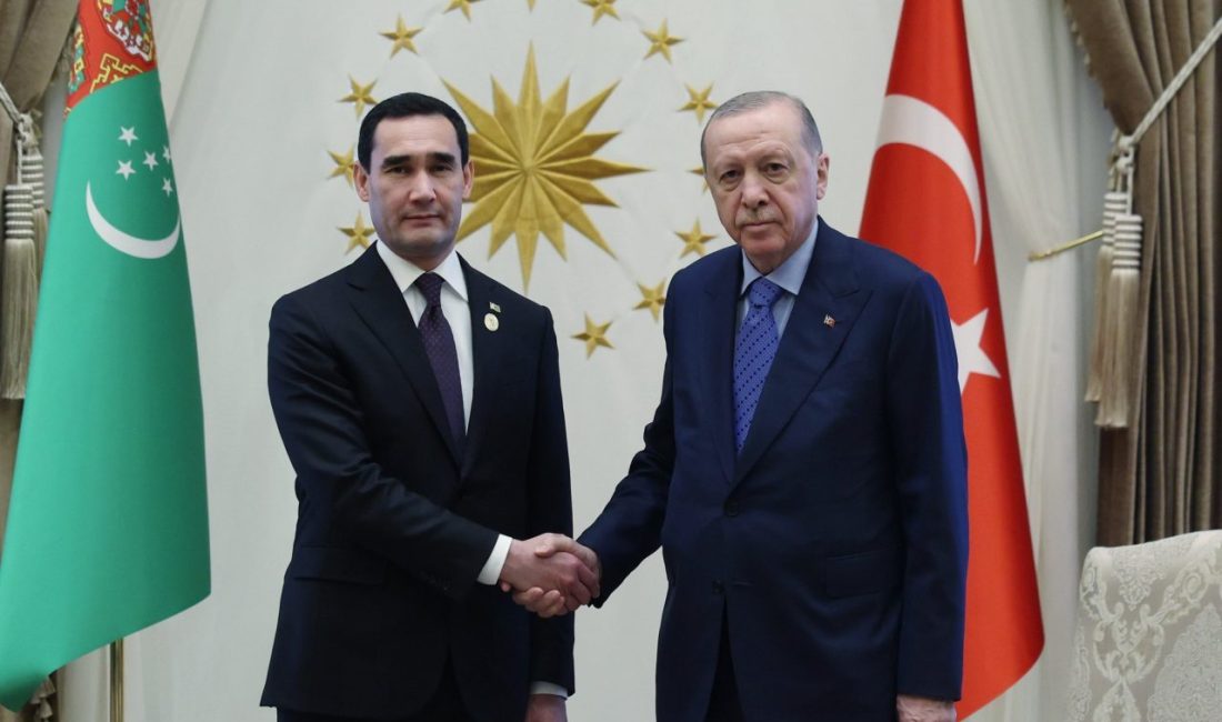 Cumhurbaşkanı Erdoğan, Türkmenistan Devlet Başkanı Berdimuhammedov ile görüştü ANKARA, – CUMHURBAŞKANI Recep Tayyip Erdoğan, Türkmenistan Devlet Başkanı Serdar