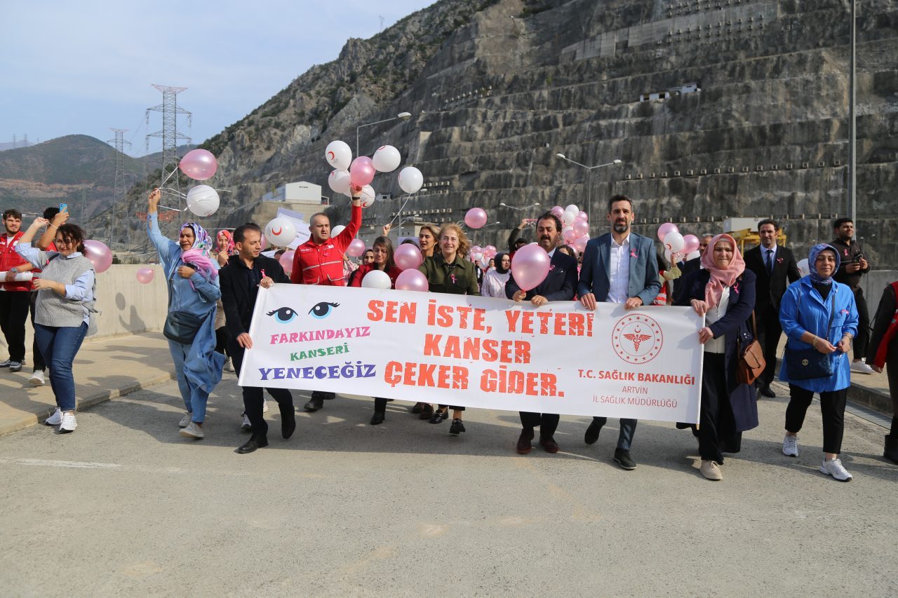 Fatih TÜYSÜZ/ARTVİN, – ARTVİN’de ‘1-31 Ekim Meme Kanseri Farkındalık Ayı’