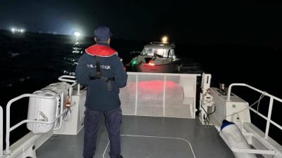 Oğuzhan BOYSAN/AYDIN, – AYDIN’ın Didim ilçesi açıklarında motor arızası nedeniyle