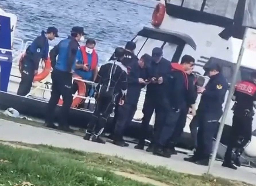 Vehbi DEMİR/İSTANBUL, – FATİH Haliç’te erkek cesedi bulundu. Yapılan incelemede