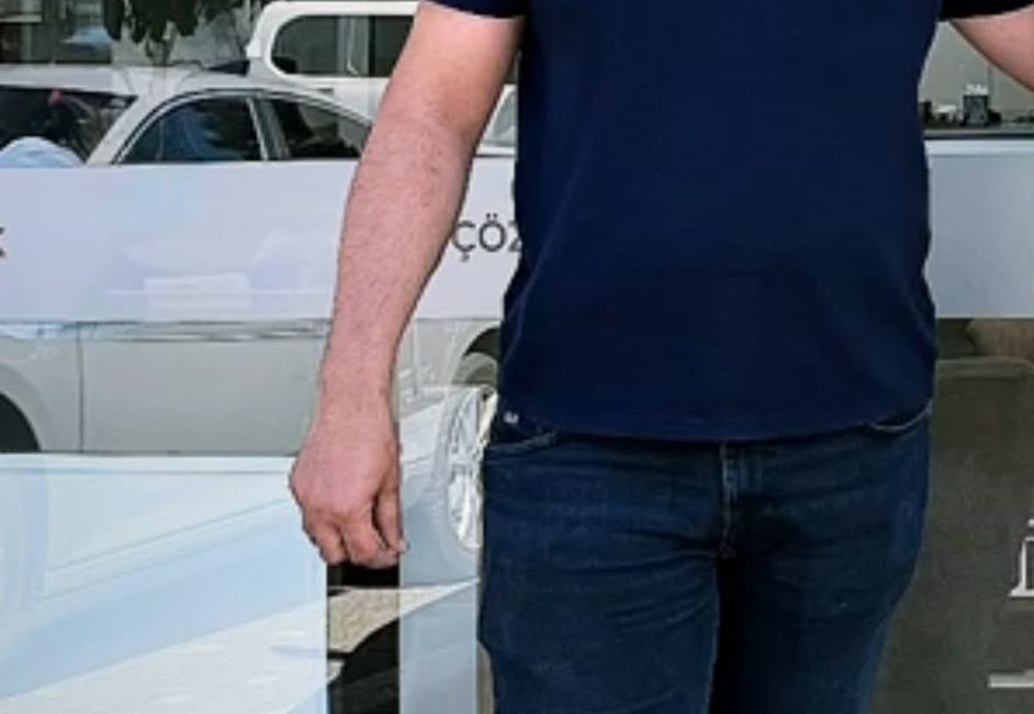 Erol POLAT/GEBZE (Kocaeli), – KOCAELİ’nin Gebze ilçesinde emlak dükkanında çıkan