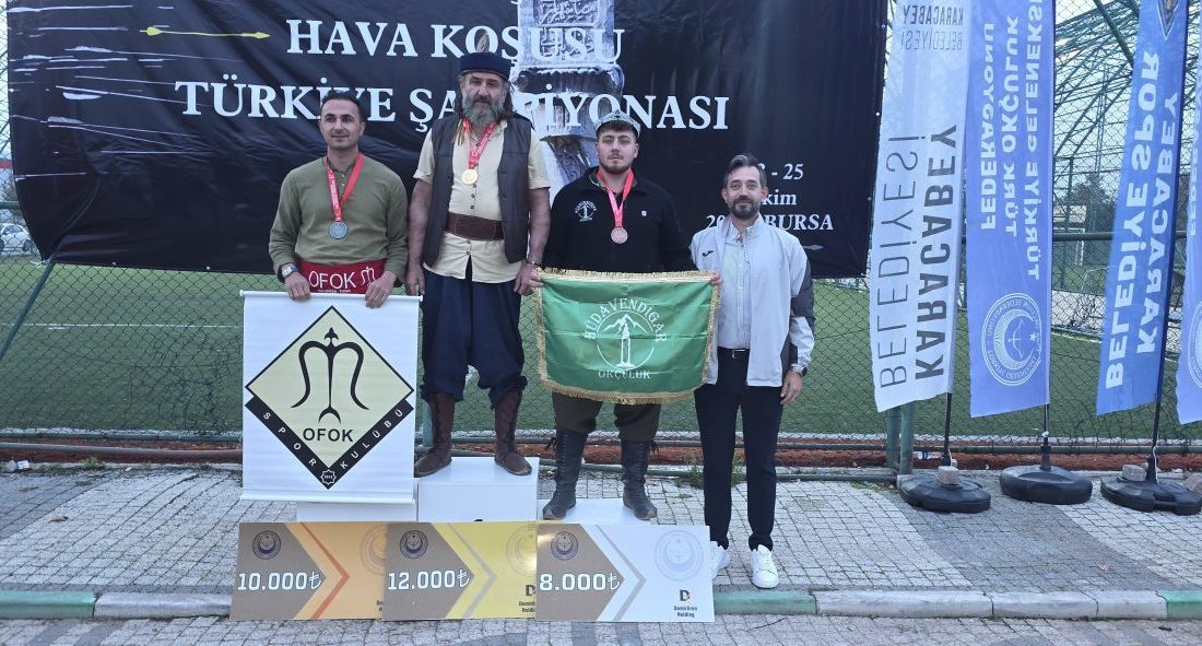 ‘Geleneksel Türk Okçuluk Türkiye Şampiyonası’ sona erdi Yasin KESKİN/KARACABEY (Bursa), – BURSA’NIN Karacabey ilçesinde düzenlenen Geleneksel Türk
