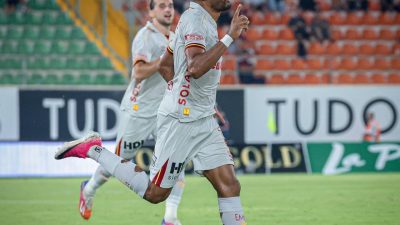 Onur ATIŞ / İZMİR, – SÜPER Lig’de pazartesi günü deplasmanda