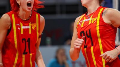 İZMİR, – SULTANLAR Ligi’nde hafta içinde deplasmanda Fenerbahçe ile oynanması