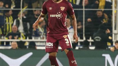İZMİR, – SÜPER Lig’de üst üste 3 galibiyetle çıkışa geçen