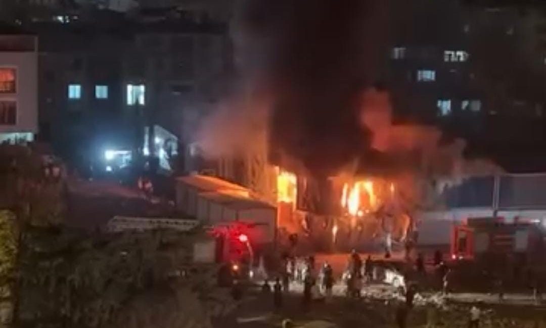 Alican GÜMÜŞ/ HATAY, – HATAY’ın Defne ilçesinde işçilerin yatakhane olarak