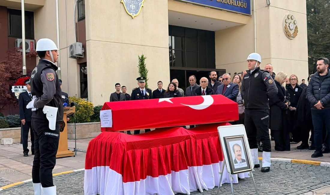 Hayatını kaybeden eski Bakan Erkan için Emniyet Genel Müdürlüğü’nde tören Mert ÇEBİŞCİ-Canberk ÖZTÜRK/ANKARA, – ANKARA’da bir süredir tedavi gördüğü hastanede