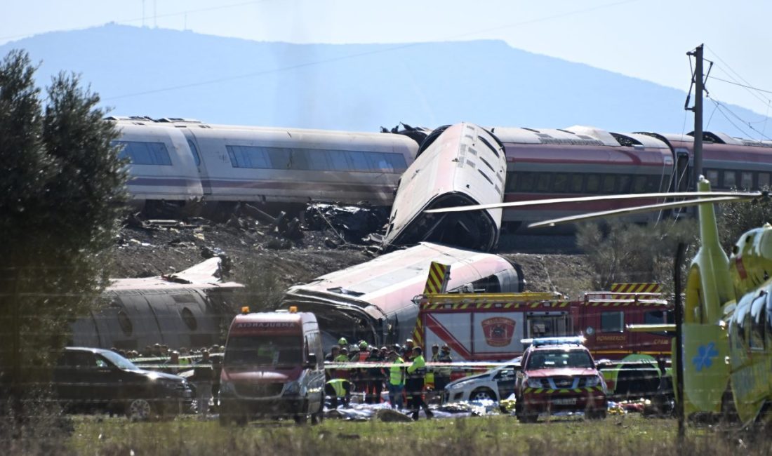 İspanya’da 68 kişinin öldüğü tren kazası sonrası 3 günlük ulusal yas ilan edildi İSPANYA, – İSPANYA Başbakanı Pedro Sanchez, Toledo vilayetinde 68 kişinin