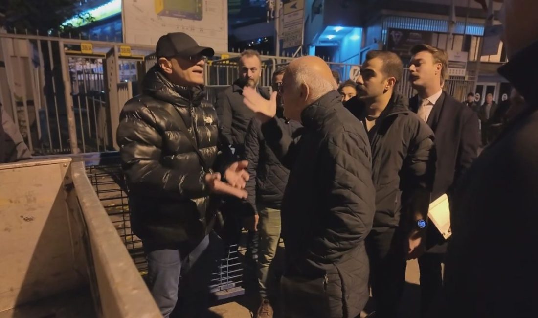 Kadıköy’de yıkım kararı alınan 3 binada tahliye gerginliği Mert ORDU / İSTANBUL, – KADIKÖY’de 3 binanın kolonlarında ve