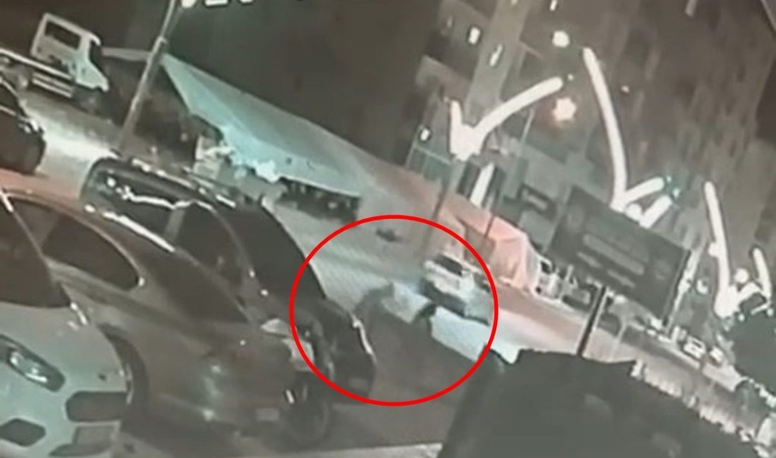 Kadının çantasını alıp kaçan kapkaççı tutuklandı; olay kamerada Bayram AYHAN/KOZLUK (Batman), – BATMAN’ın Kozluk ilçesinde yolda yürüyen H.B.A.’nın