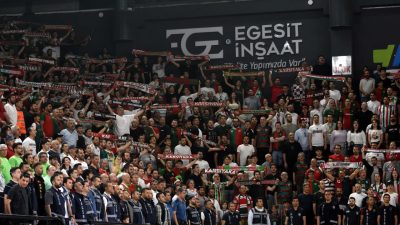 İZMİR, – KARŞIYAKA, Türkiye Sigorta Basketbol Süper Ligi’nde pazar günü