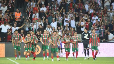 İZMİR, – 3’üncü Lig 2’nci Grup’ta üst üste iki galibiyetin