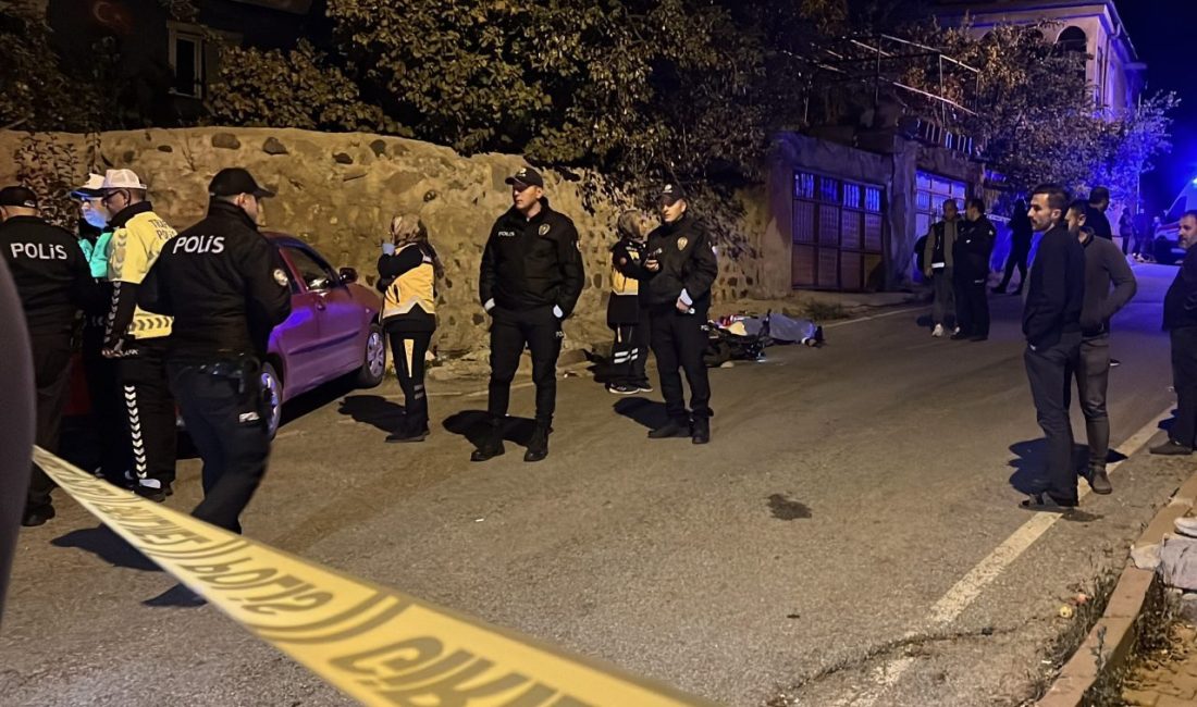 Kayseri’de otomobil motosikletle çarpıştı: 1 ölü 1 yaralı Furkan KAVUKLU/KAYSERİ, – KAYSERİ’de otomobil ile çarpışan motosikletin sürücüsü Rıfat