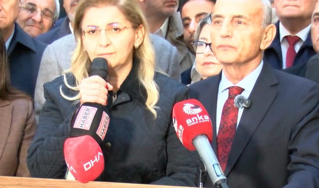Küçükçekmece, Bakırköy ve Çatalca belediye başkanları Yeni Parti’ye katıldı Hüseyin DOĞAN/İSTANBUL, – KÜÇÜKÇEKMECE Belediye Başkanı Kemal Çebi, Bakırköy Belediye