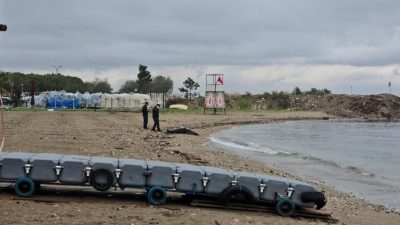 Özgül ATABEY/MUDANYA, (Bursa), – BURSA’nın Mudanya ilçesinde sahilde erkek cesedi