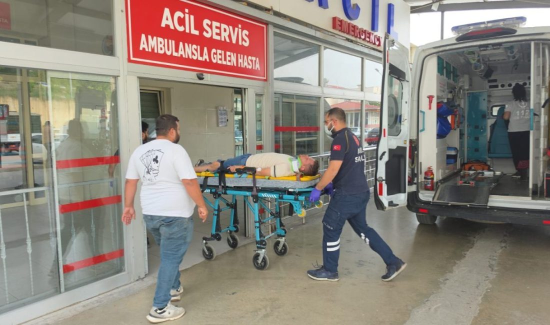 Otomobil ile çarpışan motosikletteki çift yaralandı; kaza kamerada Ali GÖKDAL/KOZAN (Adana), – ADANA’nın Kozan ilçesinde, otomobille çarpışan motosikletin