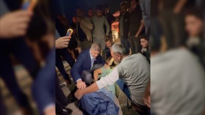 ‌Mahir ALAN/ADIYAMAN, -ADIYAMAN’da yolun karşısına geçmeye çalışırken hafif ticari aracın