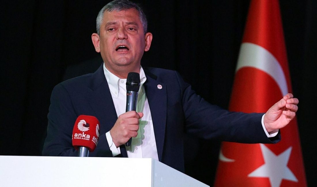 Ersan ERDOĞAN/MANİSA, – YENİ Parti Genel Başkanı Özgür Özel, partisinin