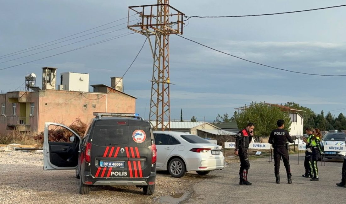 Polisten kaçan alkollü ve ehliyetsiz sürücüye 316 bin TL ceza Mahir ALAN/ADIYAMAN, – ADIYAMAN’da polisin ‘dur’ ihtarına uymayarak ters yöne