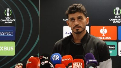 Efnan KÖSE / TRABZON, – TRABZONSPOR forması giyen Samet Akaydin,