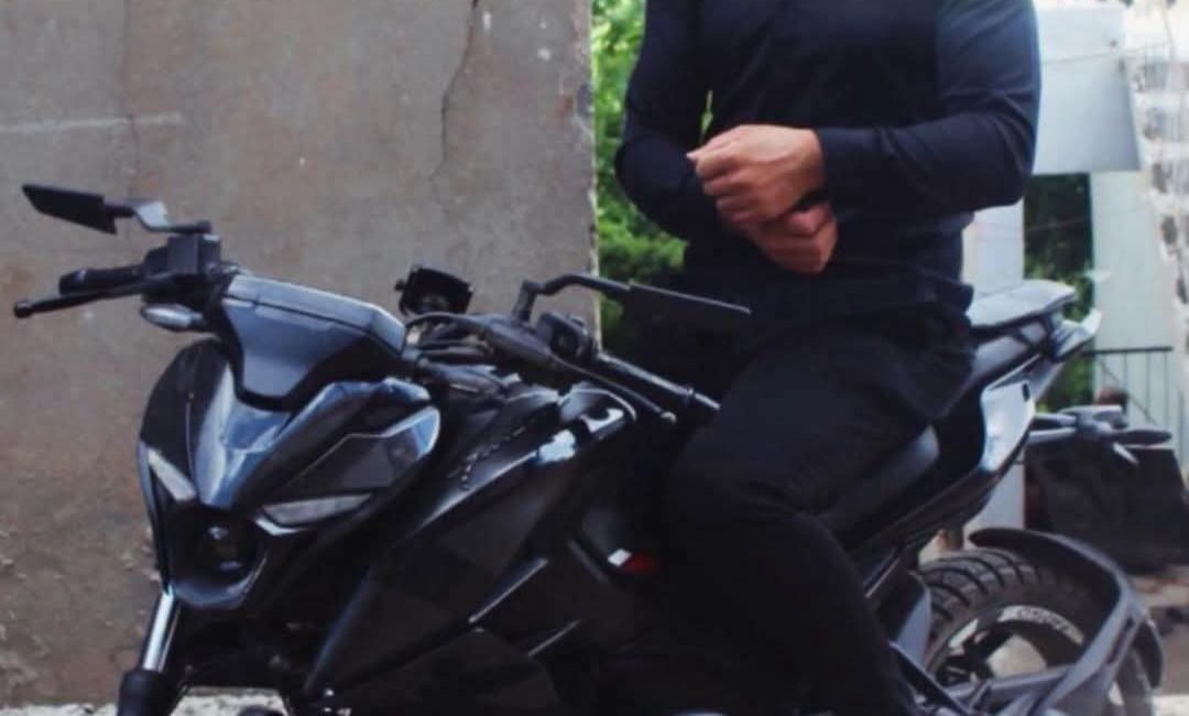 Şırnak’ta kamyonet ile motosiklet çarpıştı: 1 ölü, 1 yaralı Sekvan KÜDEN/ŞIRNAK, – ŞIRNAK’ta kamyonet ile motosikletin çarpıştığı kazada motosiklet