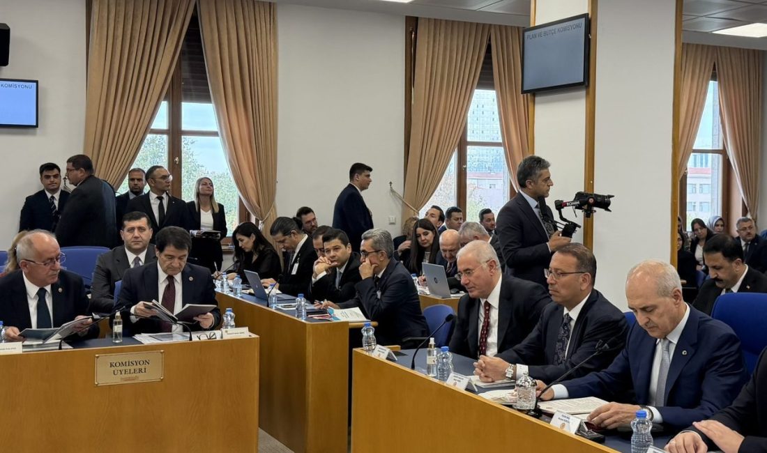 TBMM Başkanı Kurtulmuş: 2027 yılı bütçe teklifimiz 33,7 milyar lira Aliekber METE-Canberk ÖZTÜRK/ANKARA, – TBMM Başkanı Numan Kurtulmuş, TBMM’nin 2027