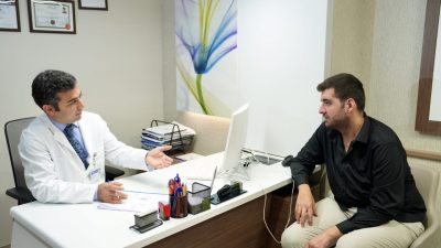İSTANBUL, – ÜNİVERSİTE yıllarında yaşadığı psikolojik sorunların ardından hızla kilo