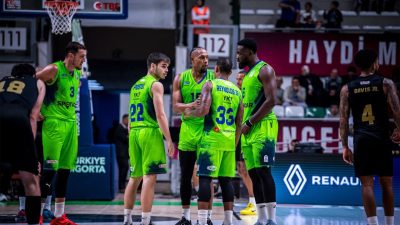 Ebru VARDAR / BURSA, SALON: Tofaş Spor Salonu HAKEMLER: Zafer