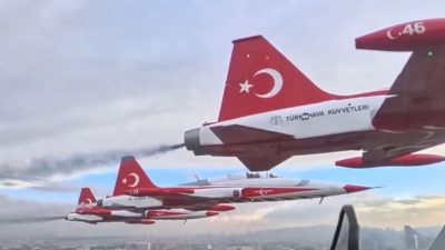 ANKARA, – MİLLİ Savunma Bakanlığı, Türk Yıldızları Akrobasi Timi’nin Türk