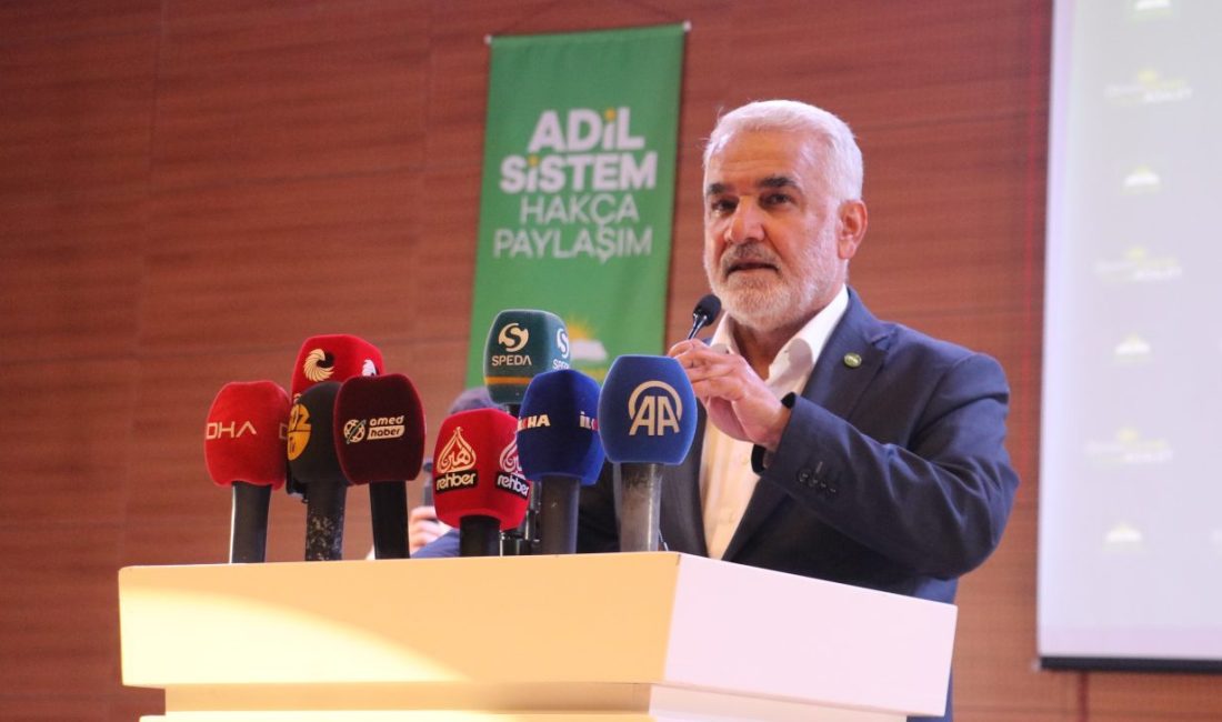 Yapıcıoğlu: Şiddet ve silah herkese zarar verdi, en büyük zararı da Kürde verdi Gıyasettin TETİK- Selim KAYA/ DİYARBAKIR, – HÜDA PAR Genel Başkanı